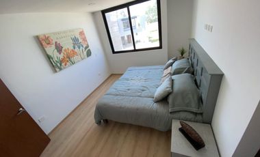 CASA EN VENTA ATRAS DE PLAZA SAN DIEGO