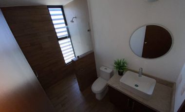 CASA EN VENTA ATRAS DE PLAZA SAN DIEGO