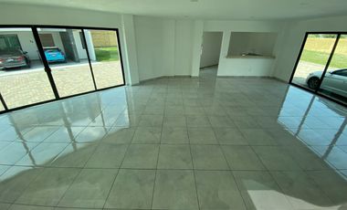 CASA EN VENTA ATRAS DE PLAZA SAN DIEGO