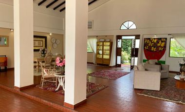VENTA HERMOSA CASA CAMPESTRE EN CONDOMINIO JAMUNDI: