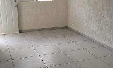 CASA A LA VENTA DE 2 PLANTAS EN PUERTO VALLARTA DE $2,410,000 pesos MX