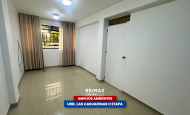 Casa Frente A Parque - Urb Casuarinas (Ica Cercado)