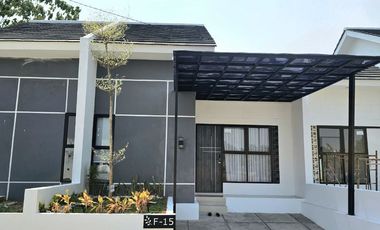 DI JUAL CEPAT RUMAH MURAH CARPORT LUAS SIAP HUNI DI PURI EPICENTRUM KARAWANG