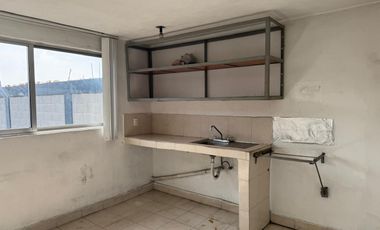 Bodega comercial muy cerca de periferico zona Tlahuac
