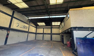Bodega comercial muy cerca de periferico zona Tlahuac