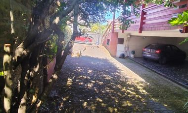 Hermosa casa con piscina y gran terreno, Lomas de San Andrés
