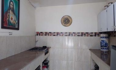 Casa Primer Piso con Apartaestudio En Venta Guayabal Medellín