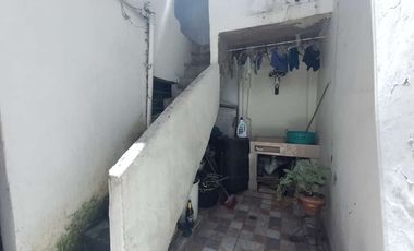 Casa Primer Piso con Apartaestudio En Venta Guayabal Medellín