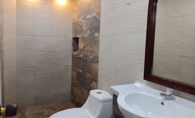 Casa Primer Piso con Apartaestudio En Venta Guayabal Medellín