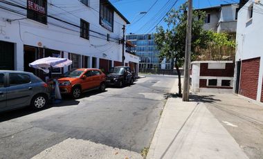Se Vende departamento que NO PAGA GASTOS COMUNES