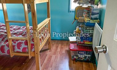 Leon Propiedades vende parcela con casa en sector Hornitos, Curacaví.