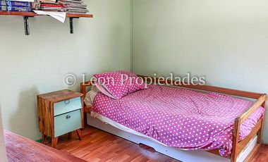 Leon Propiedades vende parcela con casa en sector Hornitos, Curacaví.