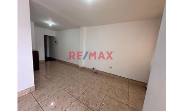 Se Alquila Minidepartamento Cerca A La Urp Surco