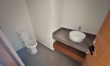 HERMOSA CASA DE LUJO UBICADA EN TEMOZÓN NORTE