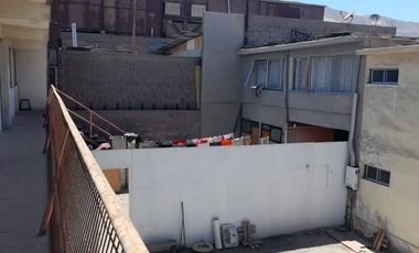 Venta de Hotel con 2 Casas, 6 Departamentos más Bodegas / Oficinas.  Iquique