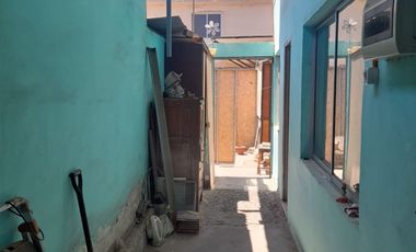 Venta de Hotel con 2 Casas, 6 Departamentos más Bodegas / Oficinas.  Iquique