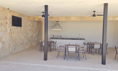 CASA EN VENTA, A 5 MINUTOS DE LA CENTRAL DE AUTOBUCES DE PUERTO VALLARTA,Y A  20 MINUTOS DE LA PLAYA