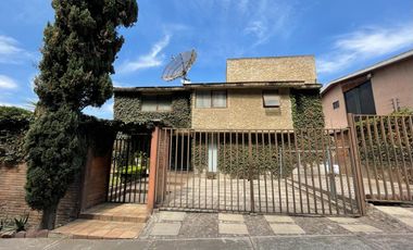 En venta, casa en Bosques de las Lomas, Miguel Hidalgo, Ciudad de México