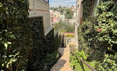 En venta, casa en Bosques de las Lomas, Miguel Hidalgo, Ciudad de México