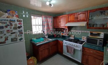 CASA EN VENTA EN VILLA DE LAS FLORES 1A SECCIÓN, COACALCO