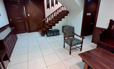 House for sale in Magallanes Makati