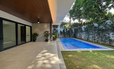 5 Bedroom House and Lot in Ayala Alabang Village Muntinlupa PP Code # L157
