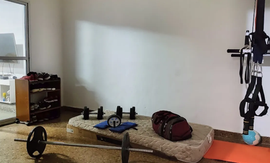 Casa al frente 4 ambientes Isidro Casanova