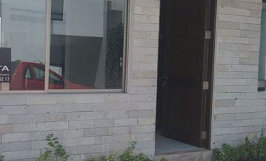 Amplia casa en venta a SUPER PRECIO en Cañadas del Bosque