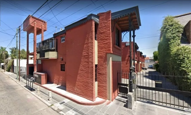 Venta Departamento 2 Ambientes con Patio y Terraza