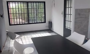 Venta Departamento 2 Ambientes con Patio y Terraza