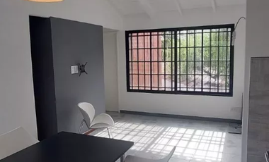 Venta Departamento 2 Ambientes con Patio y Terraza