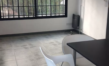 Venta Departamento 2 Ambientes con Patio y Terraza