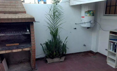 Venta Departamento 2 Ambientes con Patio y Terraza