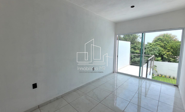 CASA CON ALBERCA EN MORELOS