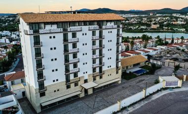 Cumbres del Lago penthouse de 3 recamaras en RENTA RAH806