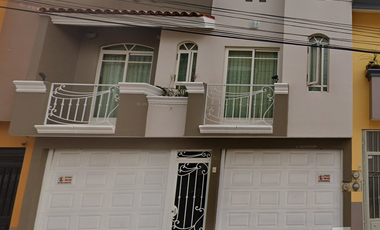 Remato hermosa casa en jalisco