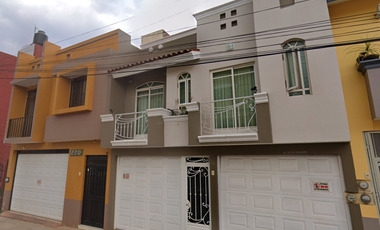 Remato hermosa casa en jalisco