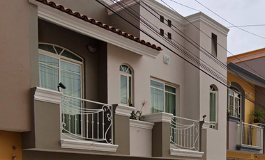 Remato hermosa casa en jalisco