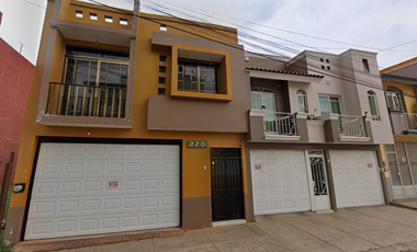 Remato hermosa casa en jalisco