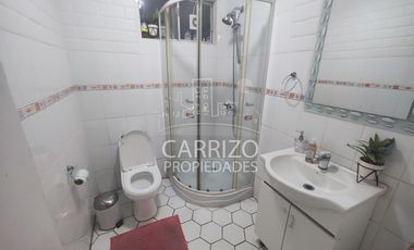 ¡Vendo Casa de 2 Pisos en Villa Costa Azul!