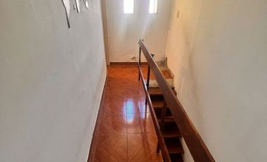 Venta Duplex dos ambientes con patio Ramos Mejia