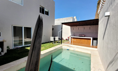 CASA CON ALBERCA EN YECAPLIXTLA MORELOS