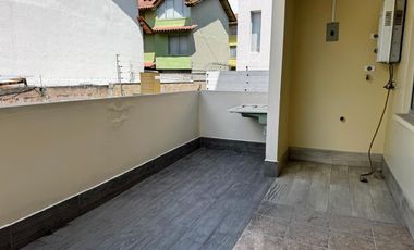 DEPARTAMENTO DE ARRIENDO A ESTRENAR DE TRES DORMITORIOS NORTE DE QUITO