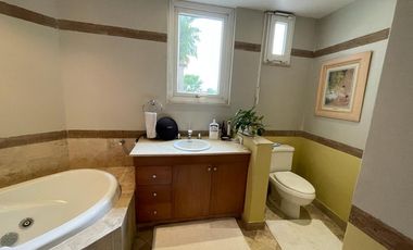 En venta, departamento en Lomas Country, Interlomas