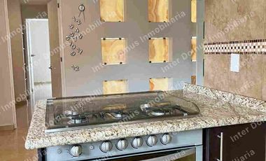 Casa en renta en Metepec, condominio a 5 min de Av Tecnológico y Av Torres.