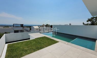 CASA CON ALBERCA EN MORELOS