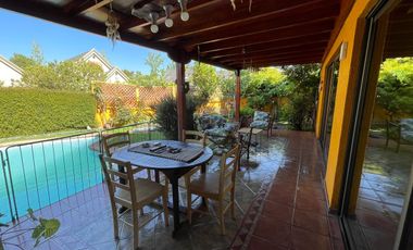 SE VENDE LINDA CASA EN CONDOMINIO 187 M2 DORMITORIOS 5 PISCINA UF 16.700