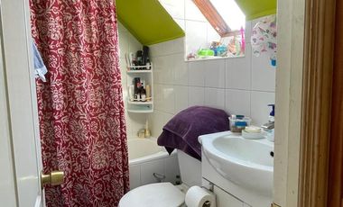SE VENDE LINDA CASA EN CONDOMINIO 187 M2 DORMITORIOS 5 PISCINA UF 16.700