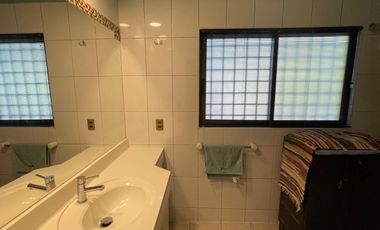 SE VENDE LINDA CASA EN CONDOMINIO 187 M2 DORMITORIOS 5 PISCINA UF 16.700