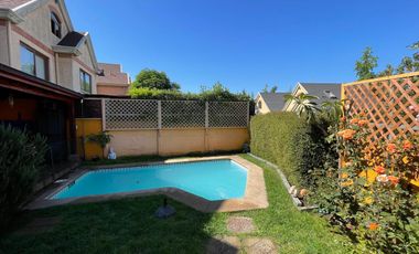SE VENDE LINDA CASA EN CONDOMINIO 187 M2 DORMITORIOS 5 PISCINA UF 16.700